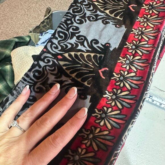 Vintage Velvet Whimsigoth Red & Black Infinity Scarf - Picture 8 of 10